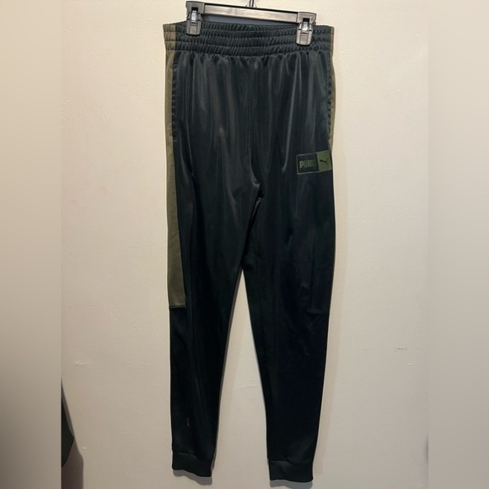 Puma Sweats size 18/20